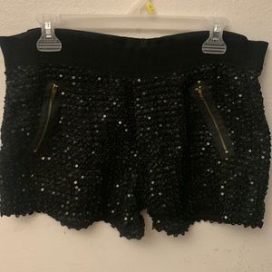 Black sequence shorts